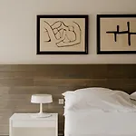 Boutique Noae By Emerald 4*
